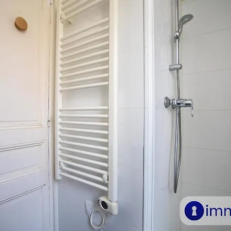 With 2 Bedrooms Quartier Liberation Apartment *